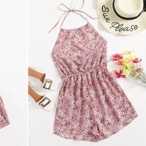 Sale 😱 NEW! Size XL Floral Halter Romper